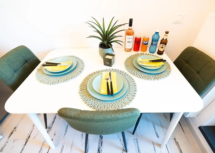 Apartment Soni Exclusive 389 Plaza With Private Parking & Self Check-in Bucharest