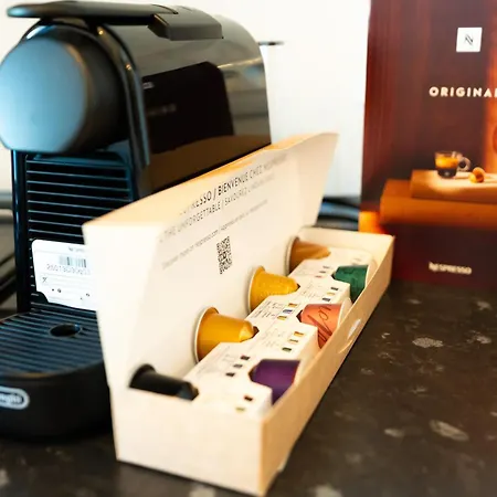 Soni Exclusive 389 Plaza With Private Parking & Self Check-in * Bukareszt