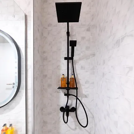 Apartament Soni Exclusive 389 Plaza With Private Parking & Self Check-in