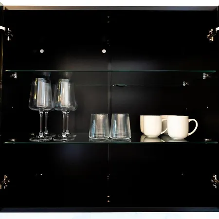 Soni Exclusive 389 Plaza With Private Parking & Self Check-in 公寓