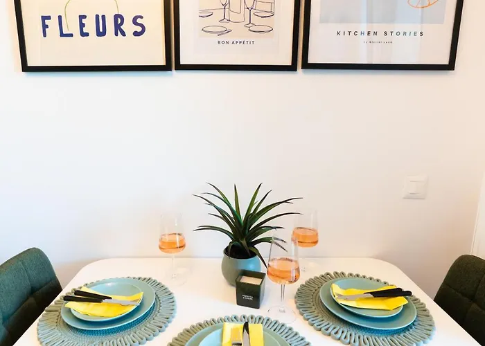 Soni Exclusive 389 Plaza With Private Parking & Self Check-in Lägenhet