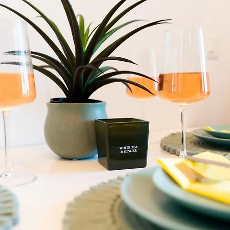 Апартаменты Soni Exclusive 389 Plaza With Private Parking & Self Check-in